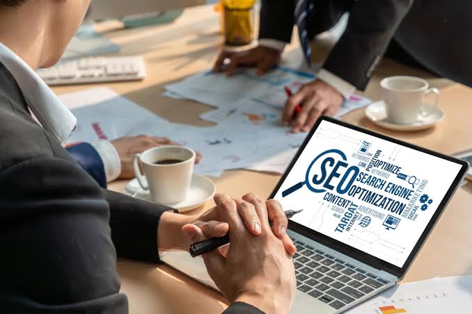 White-Label-SEO: So erweitern Agenturen ihr Angebot sinnvoll